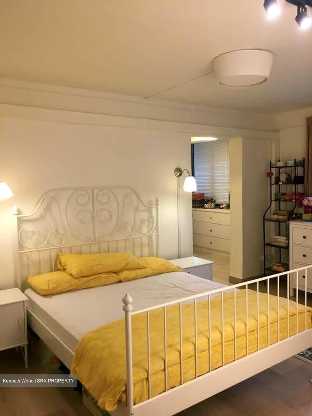 Blk 102 Crescent View (Queenstown), HDB 3 Rooms #561379411